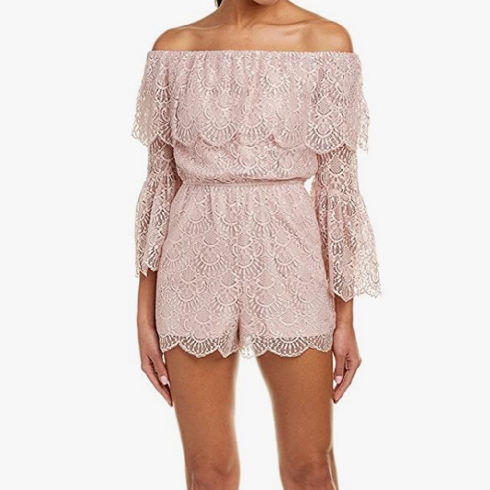 NWT BB Dakota Mauve Lace Off-the-Shoulder Romper - Picture 6 of 7